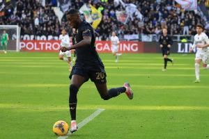 罗马诺：穆阿尼保持冷静&仍在耐心等待尤文，未与其他俱乐部谈判