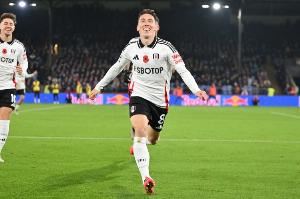 记者：利兹联求租哈里-威尔逊，但被富勒姆拒绝