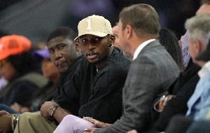 Stein：库明加争取球员选项但勇士寸步不让 双方未讨论报价截止日